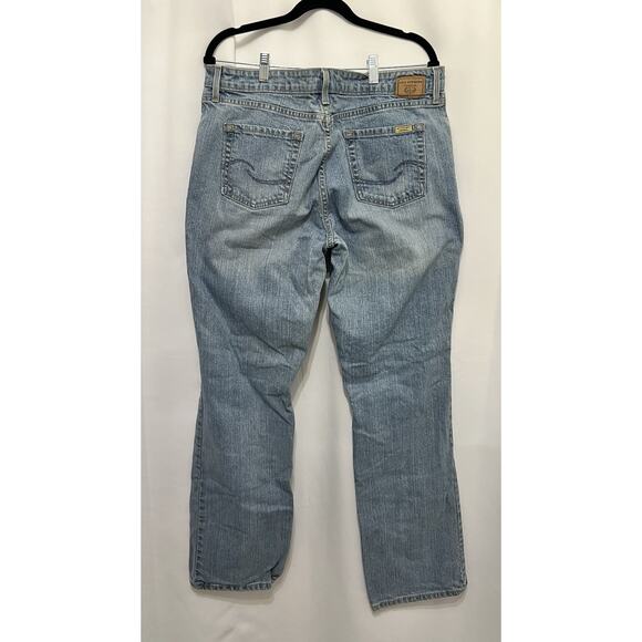 Vintage Levi’s Jeans Women's Blue 16L Midrise Bootcut Medium Wash Distressed - Picture 2 of 5